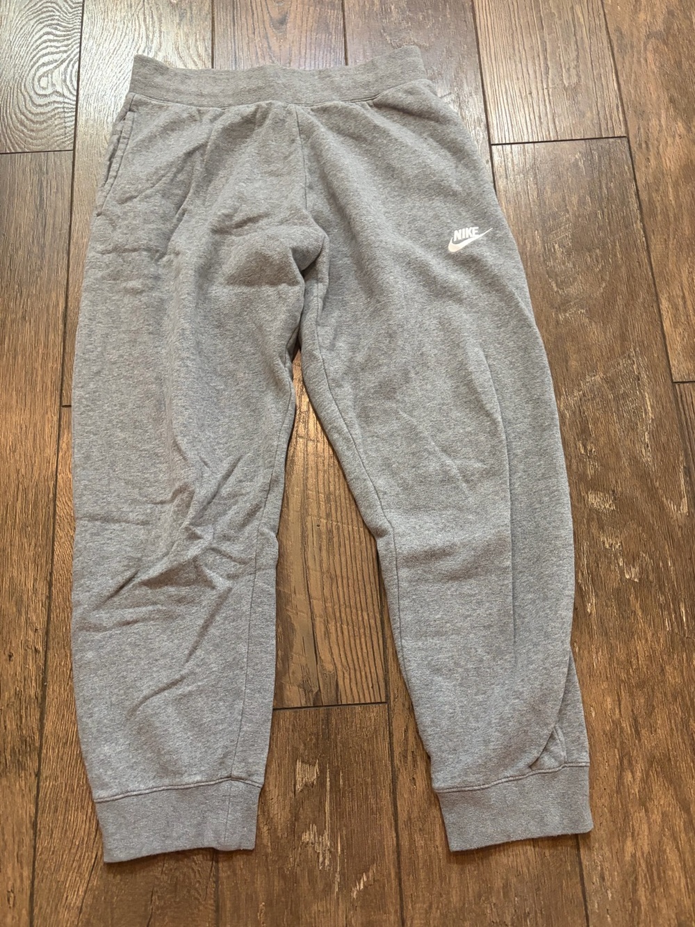 Nike Kids Gray Fleece Joggers with White Logo